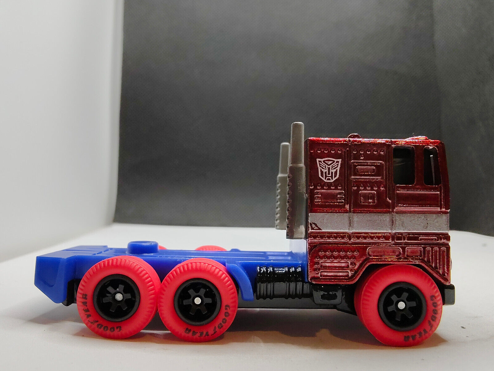 Daily Prime - Hot Wheels x Transformers Basic Line Optimus Prime Prototypes